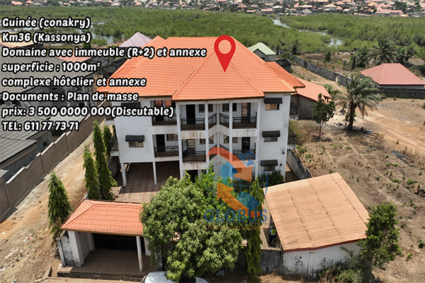 DOMAINE AVEC IMMEUBLE (R + 2) ET ANNEXE CONAKRY KM36(KASSONYA)